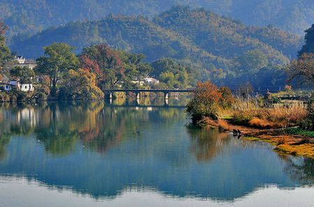 那山那水那景